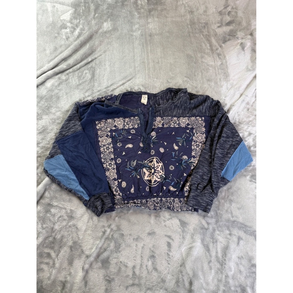 We the Free Western Boho Patchwork Bandana Pullover Top Womens S Blue Raw Trim